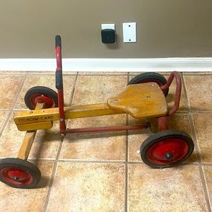 Radio Flyer Row Cart